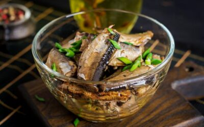 Cómo hacer sardinas en aceite de oliva. Paso a paso fácil